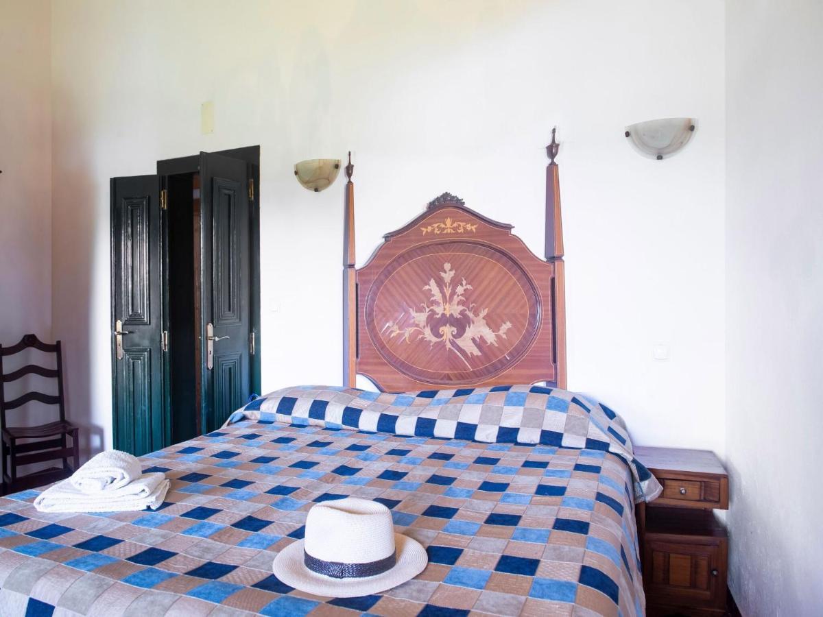 House With Authentic Tiling And Antique Furniture Villa Montemor-o-Novo Kültér fotó