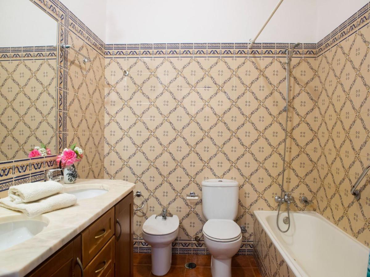 House With Authentic Tiling And Antique Furniture Villa Montemor-o-Novo Kültér fotó