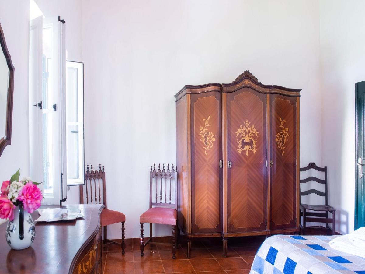 House With Authentic Tiling And Antique Furniture Villa Montemor-o-Novo Kültér fotó